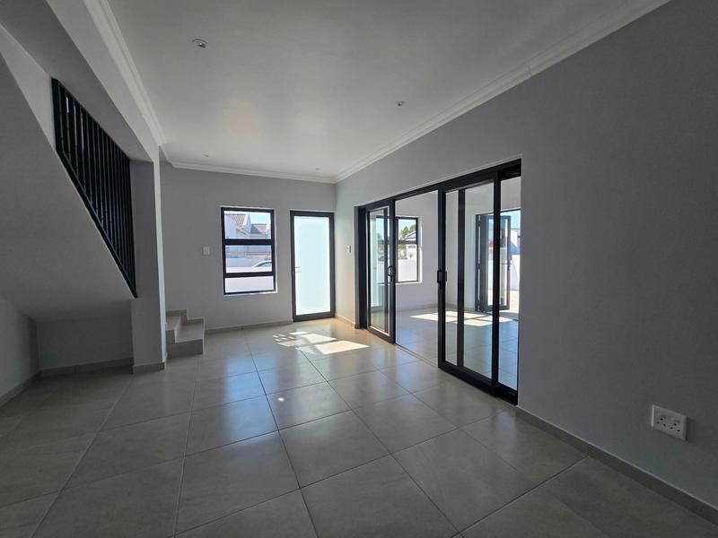 3 Bedroom Property for Sale in Shelley Point Western Cape